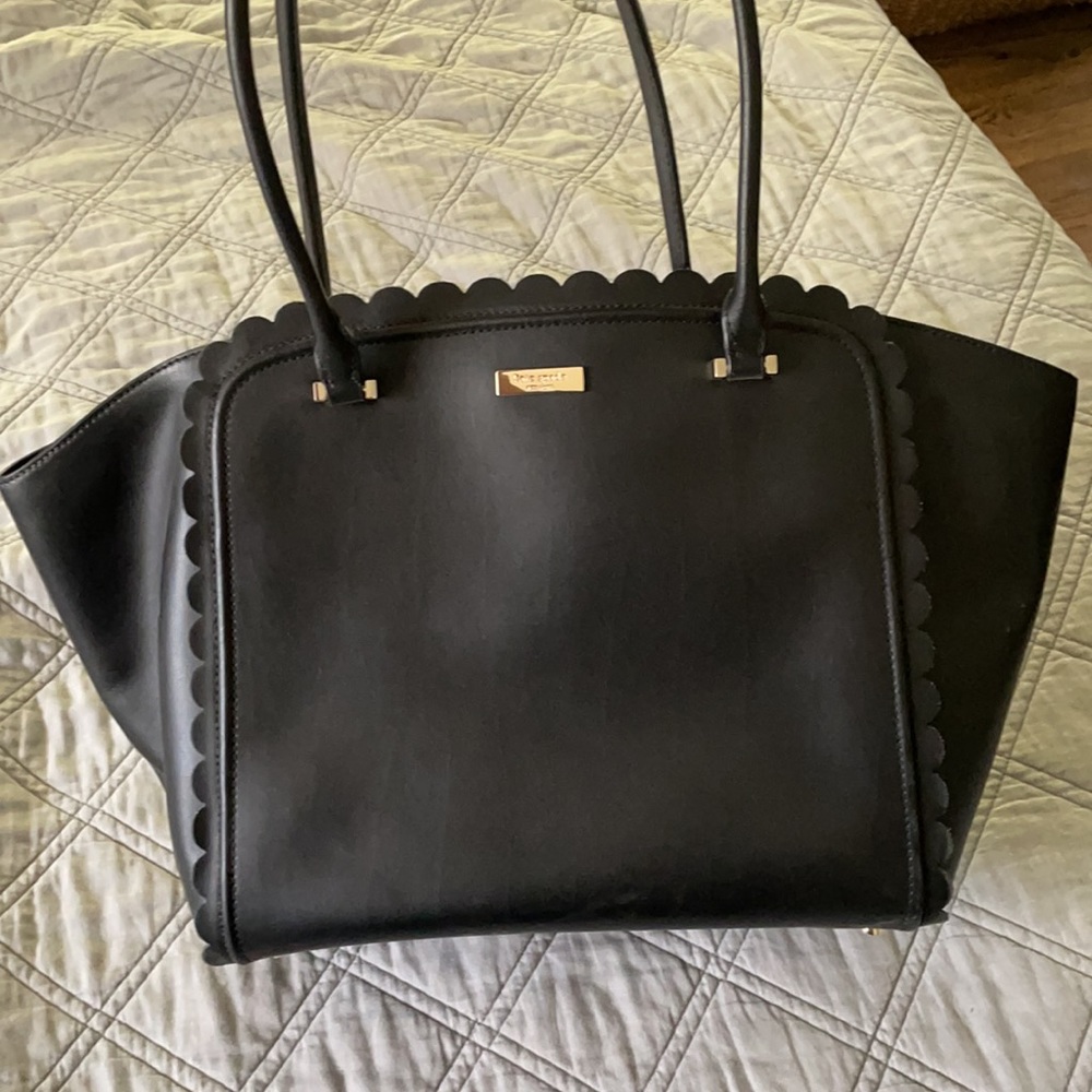 Kate Spade Purse - Picture 2 of 3